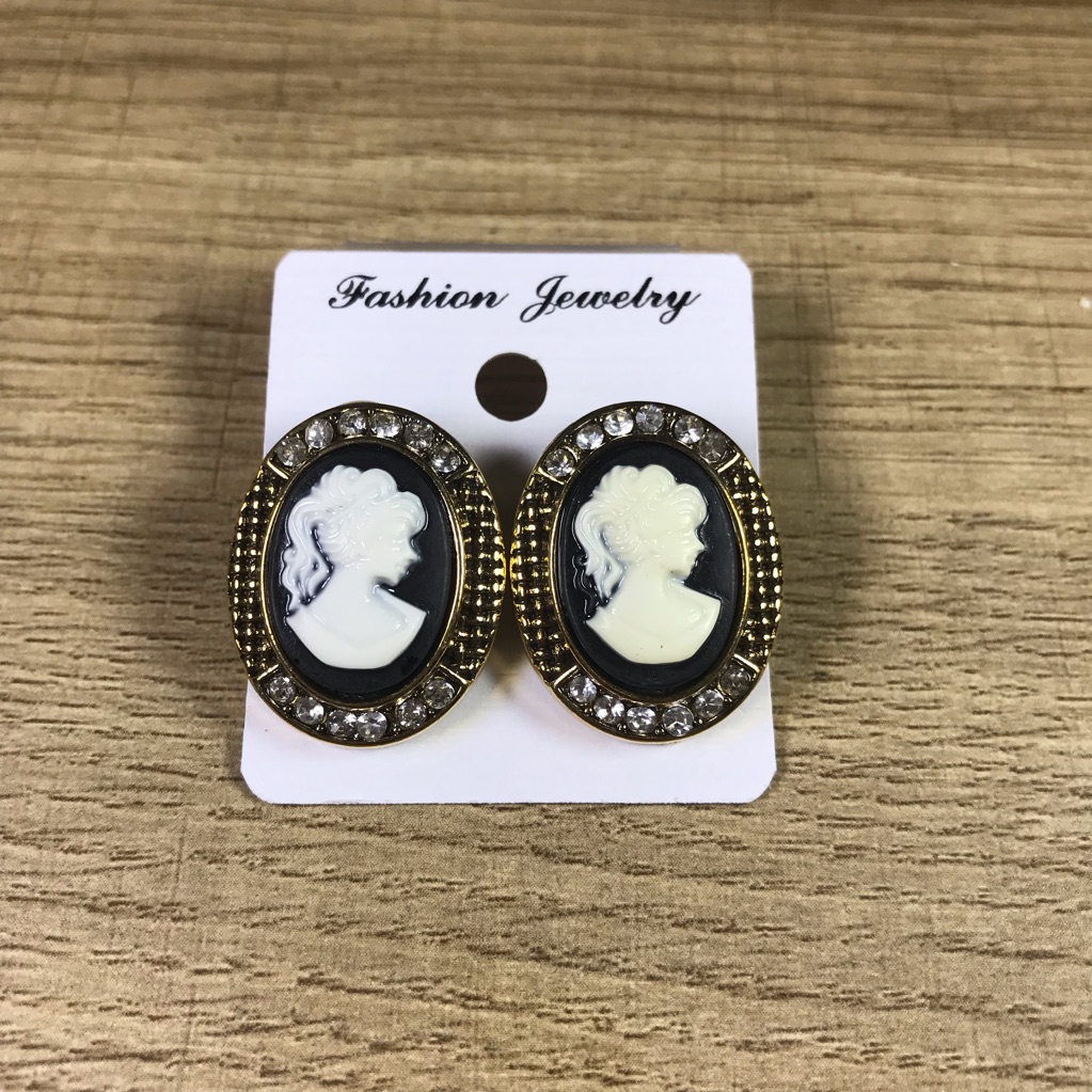 Vintage Cameo Oval Rhinestone Earrings With Gold And Black Accents